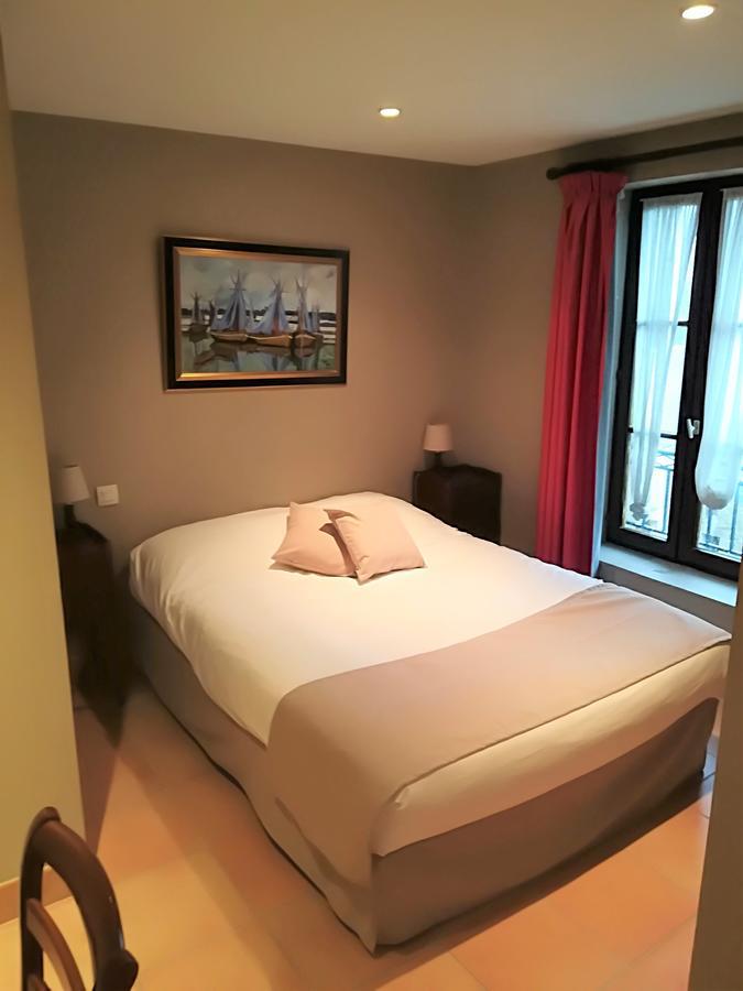 Hostellerie Saint Martin- Logis Hotel Et Restaurant Creully sur Seulles Екстериор снимка