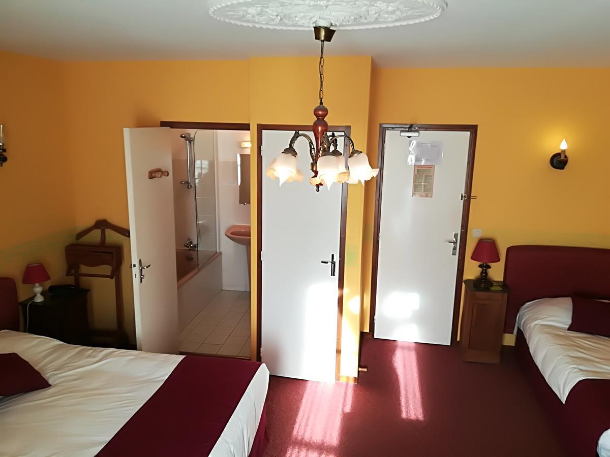 Hostellerie Saint Martin- Logis Hotel Et Restaurant Creully sur Seulles Екстериор снимка