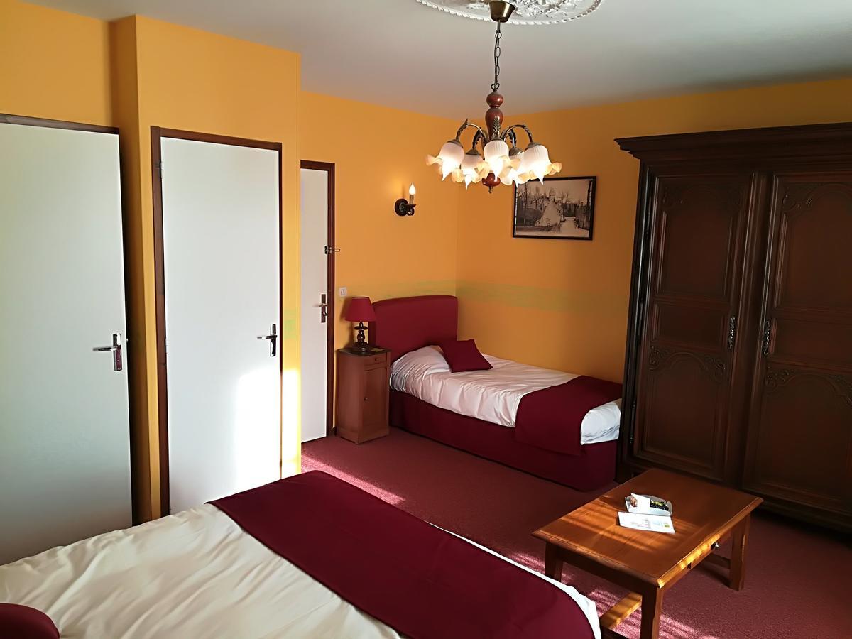 Hostellerie Saint Martin- Logis Hotel Et Restaurant Creully sur Seulles Екстериор снимка