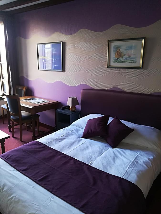 Hostellerie Saint Martin- Logis Hotel Et Restaurant Creully sur Seulles Екстериор снимка