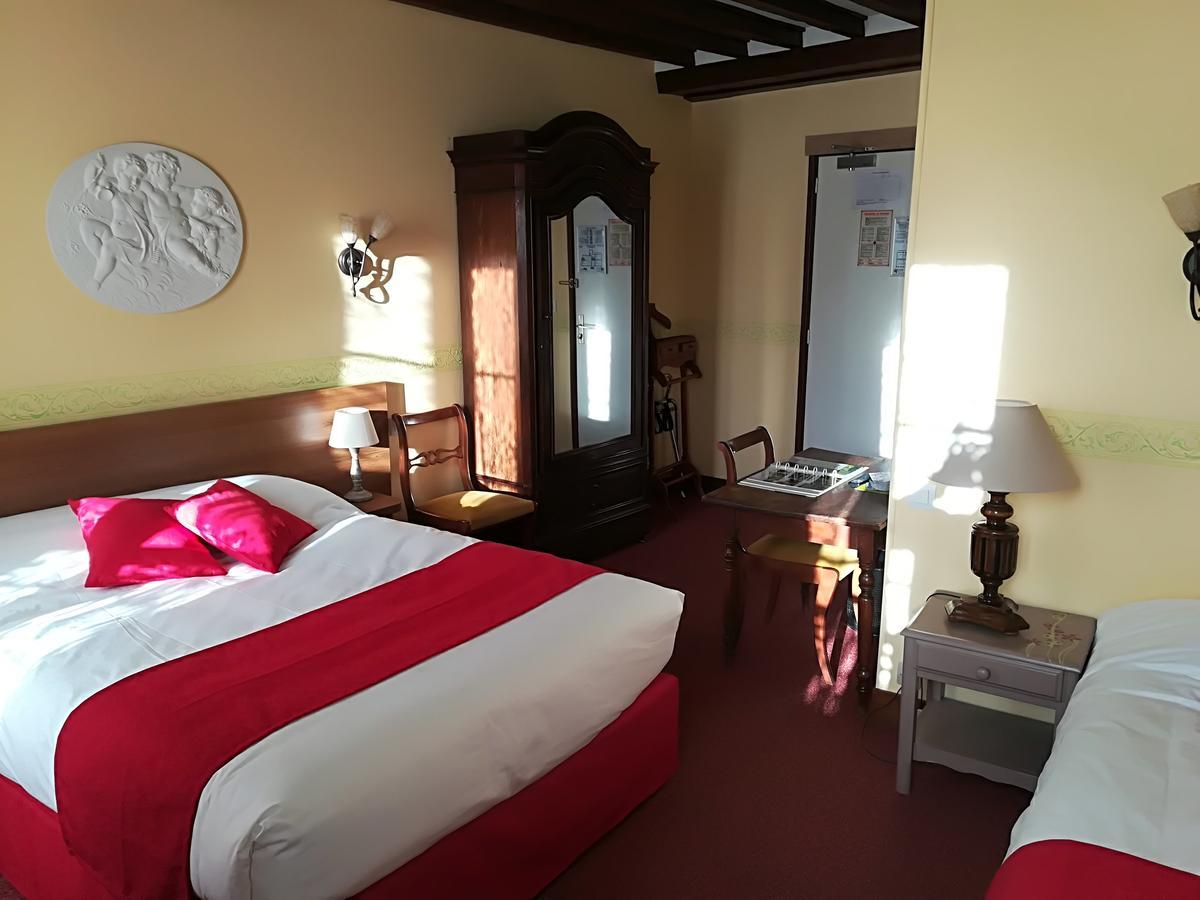 Hostellerie Saint Martin- Logis Hotel Et Restaurant Creully sur Seulles Екстериор снимка